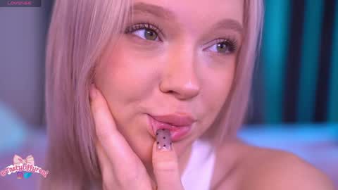 Snapshot of boobybliss chatting on 05.07.26 Alina online show from 05.07.26