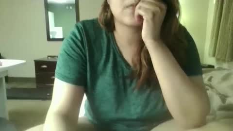 Snapshot of bookishdivya chatting on 06.04.26 Divya online show from 06.04.26
