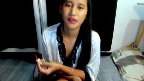 Snapshot of boomtyra chatting on 01.12.25 TYRA online show from 01.12.25