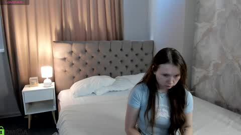 Snapshot of booozekirs_ chatting on 05.22.26 Milena online show from 05.22.26