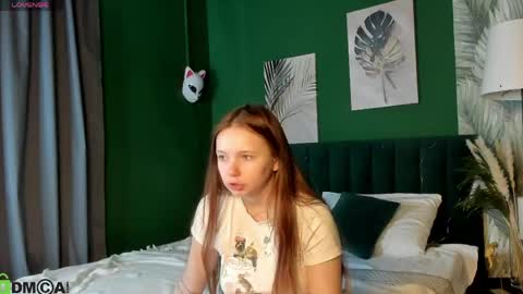 Snapshot of booozekirs_ chatting on 05.25.26 Milena online show from 05.25.26