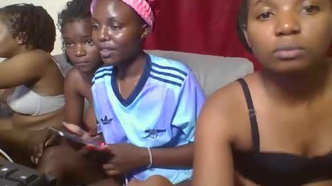 bootie_caramel online show from 02.24.25