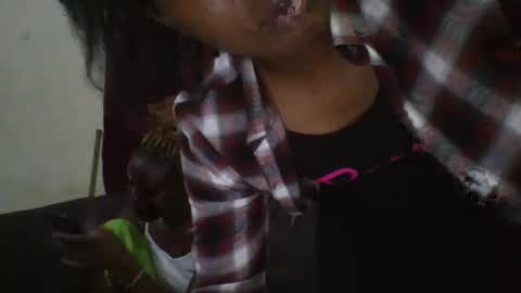 bootie_caramel online show from 03.05.25