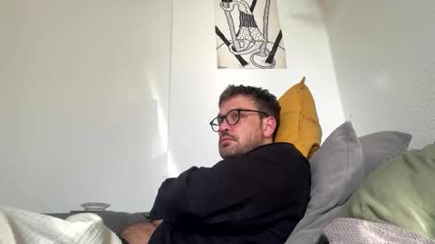 BoYYYOOO online show from 09.24.25