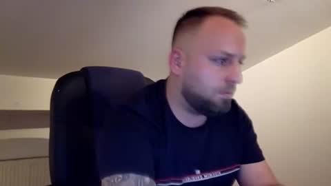 Snapshot of boris566693 chatting on 07.12.26 hugo online show from 07.12.26