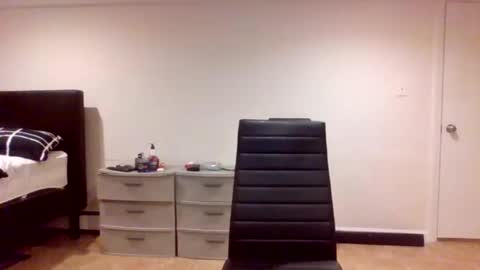 The Italian Boss  online show from 11.16.25