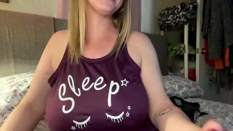 BossMom online show from 01.02.25