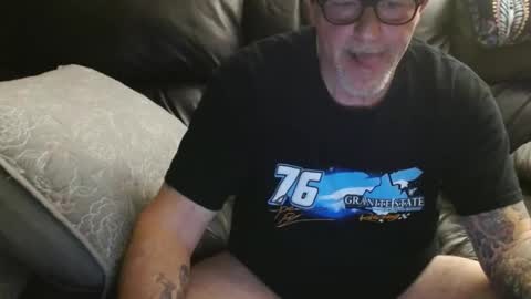 bostonguy1969 online show from 04.14.26