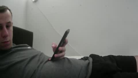 botisz01 online show from 11.03.25