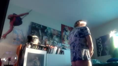 Bottomboo7 online show from 10.23.25