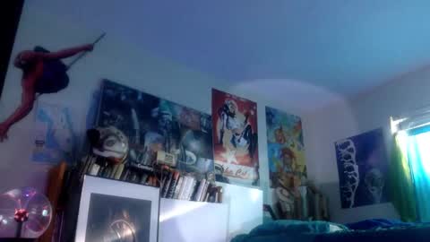 Bottomboo7 online show from 11.04.25