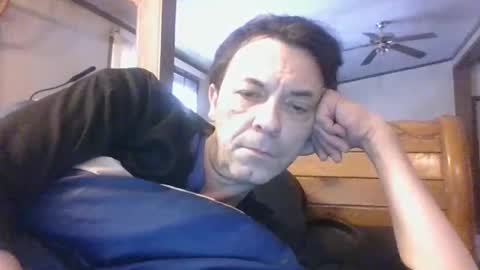 Snapshot of bottomcdforoldersc chatting on 02.01.26 James online show from 02.01.26