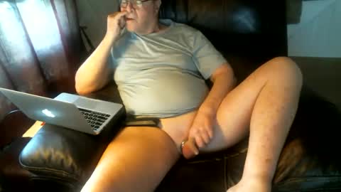 Snapshot of bottomjacki chatting on 05.26.26 Jackie online show from 05.26.26