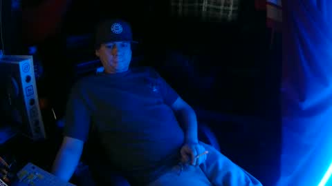 Bowerboi1217 online show from 12.03.25