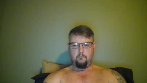 bowtieguy84 online show from 04.15.26