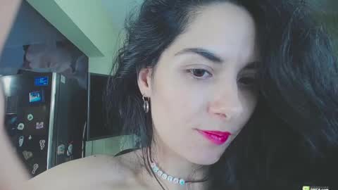 Helen  online show from 02.17.25