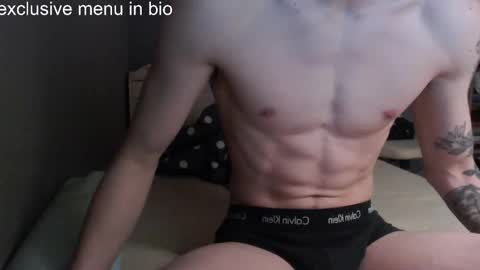 Snapshot of boxman556990 chatting on 12.21.25 boxman556990 online show from 12.21.25