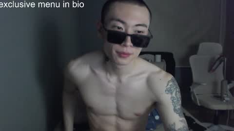 Snapshot of boxman556990 chatting on 02.03.26 boxman556990 online show from 02.03.26