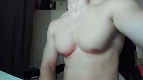 boy_boy22 online show from 09.14.25