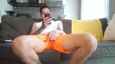 Snapshot of boy_master5 chatting on 06.13.26 boy_master5 online show from 06.13.26