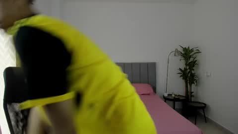 boy_master77 online show from 02.27.25