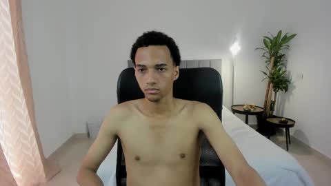 boy_master77 online show from 03.07.25