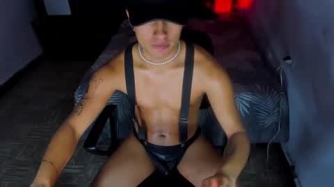 Snapshot of boy_nauthy chatting on 01.08.25 boy_nauthy online show from 01.08.25