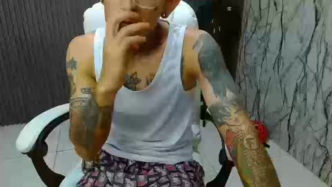 Snapshot of boy_tatto777 chatting on 09.20.25 boy_tatto777 online show from 09.20.25