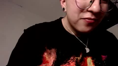 Edward ftm trans queerslave online show from 11.04.25
