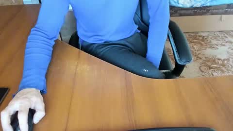 Snapshot of boyapollon chatting on 10.18.25 BoyApollon online show from 10.18.25