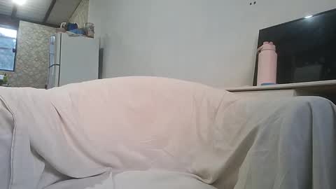 Snapshot of boyblendd2277 chatting on 09.28.25 boyblendd2277 online show from 09.28.25