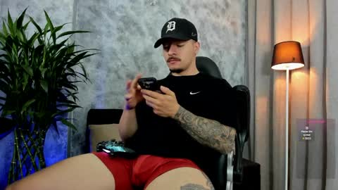 boyc02_ online show from 04.07.26