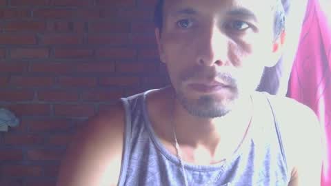 Snapshot of boycumlatino21 chatting on 04.18.26 Boy online show from 04.18.26