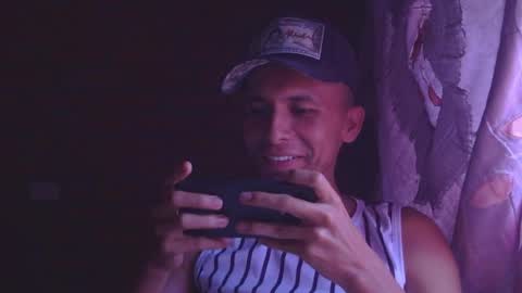 Snapshot of boycumlatino21 chatting on 05.01.26 Boy online show from 05.01.26