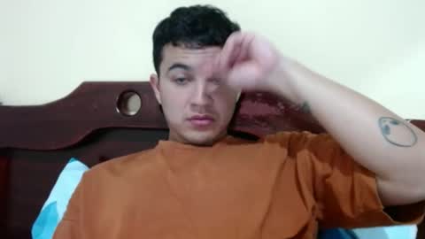 Snapshot of boyfit2023 chatting on 12.18.24 boyfit2023 online show from 12.18.24