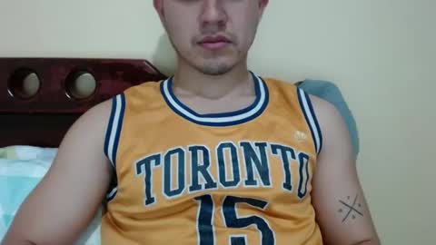 Snapshot of boyfit2023 chatting on 02.18.25 boyfit2023 online show from 02.18.25