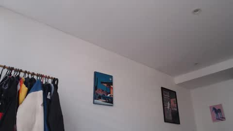 Felipe  online show from 10.24.25