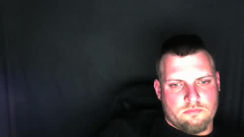 Snapshot of boynextdoooooor chatting on 04.28.26 boynextdoooooor online show from 04.28.26