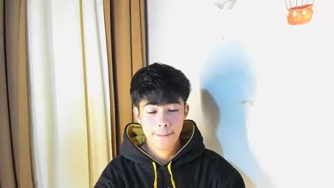 Snapshot of boynextdoor4ux chatting on 04.27.26 HI IM JAMES DONT FORGET GIVE ME THUMBS UP AND JOIN TO MY FANCLUB online show from 04.27.26