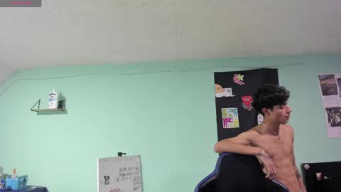 boys4hot_777 online show from 05.10.26