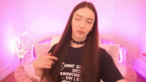 Snapshot of boytemptation chatting on 02.09.26 Nova online show from 02.09.26