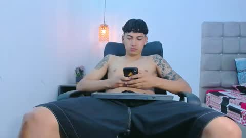 Snapshot of br4ndon_cooper chatting on 03.17.26 Brandon online show from 03.17.26