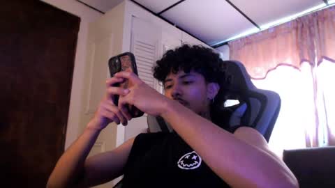Snapshot of bra_c chatting on 06.18.26 bra_c online show from 06.18.26