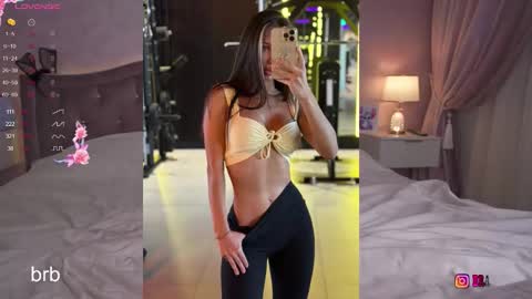 Lana  online show from 12.05.25