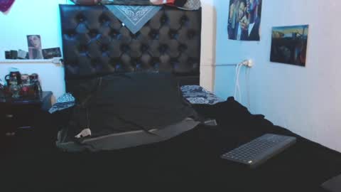 brad hot boy online show from 02.13.25