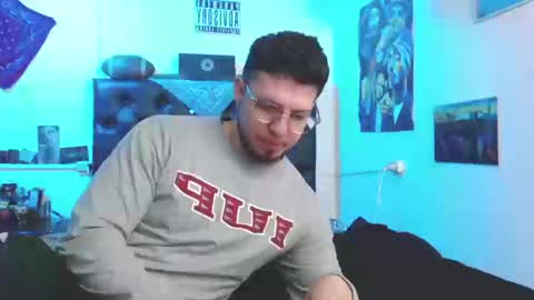 brad hot boy online show from 09.09.25