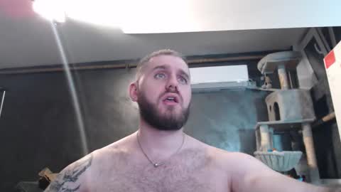 Snapshot of brad_pittfall chatting on 11.25.25 ask me online show from 11.25.25