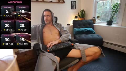 BradBronton online show from 11.05.25