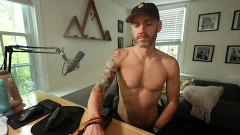 Snapshot of bradbronton chatting on 05.31.26 BradBronton online show from 05.31.26