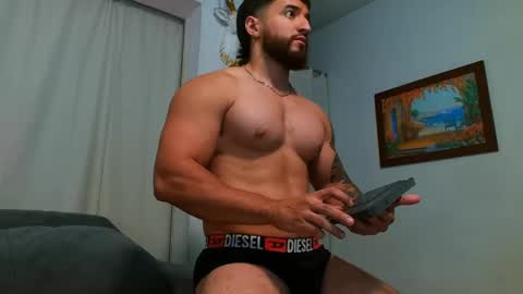 Bradley Martinez online show from 05.21.26